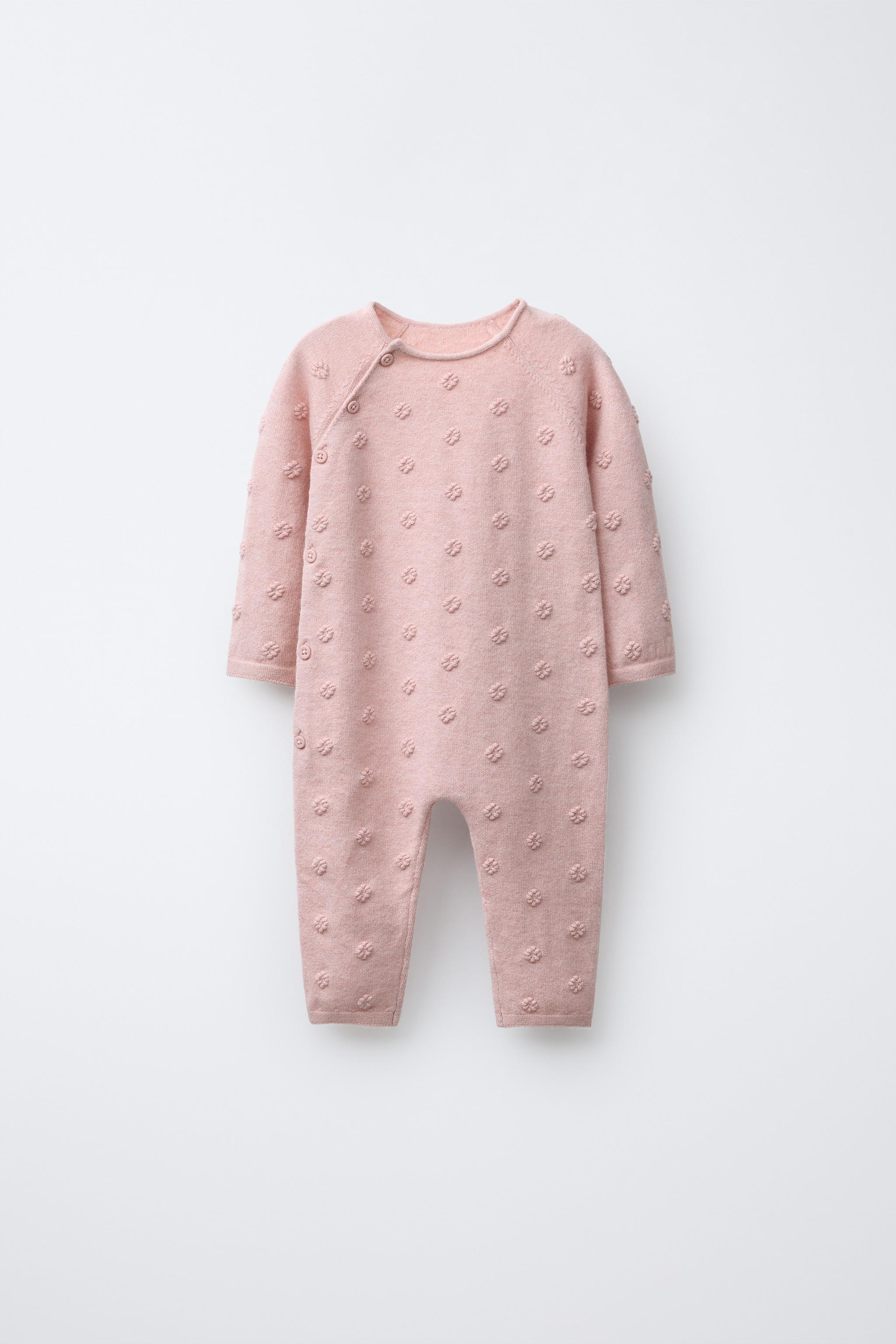 COMBINAISON LONGUE EN MAILLE À FLEURS BRODÉES